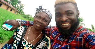 Popular entertainer Trageel's Lovely Mother is dead
