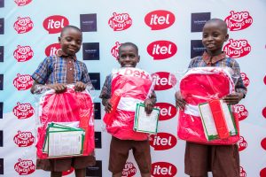 itel Empowers Over 600 Pupils in Ikorodu with Back-to-School Donations Worth ₦4 Million